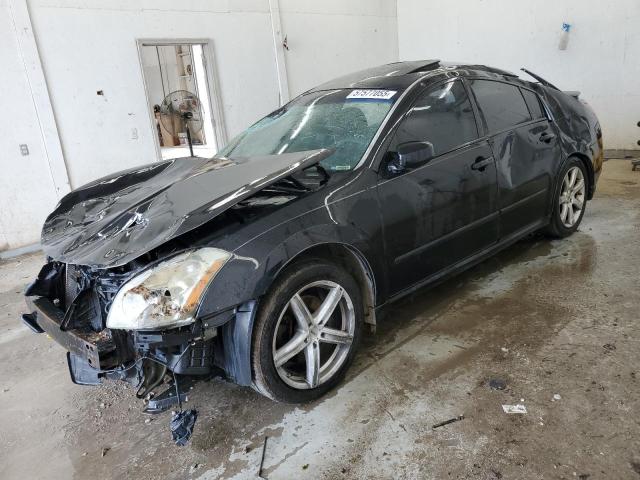 NISSAN MAXIMA SE