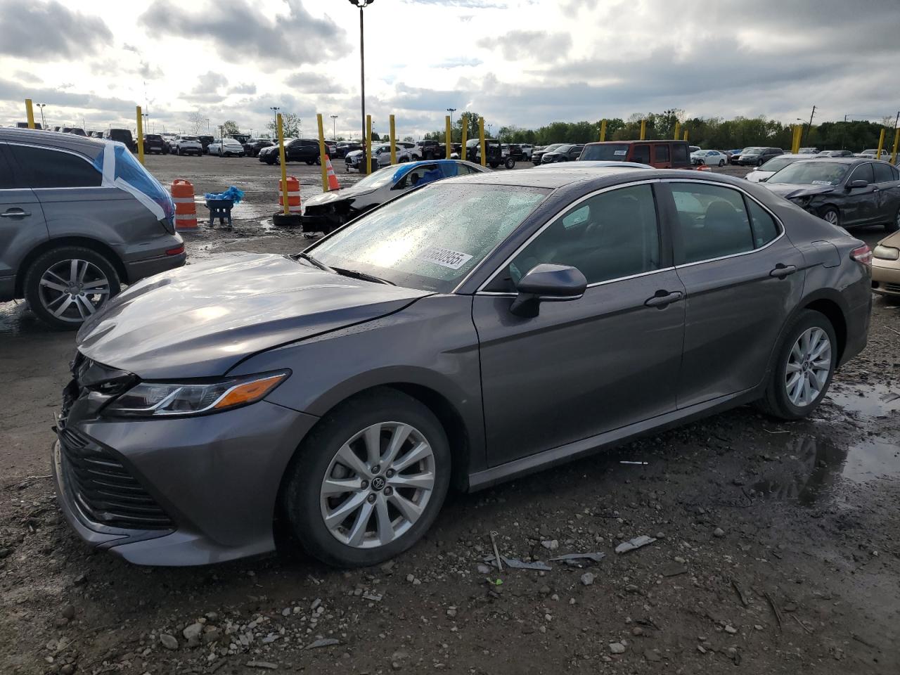 TOYOTA CAMRY L