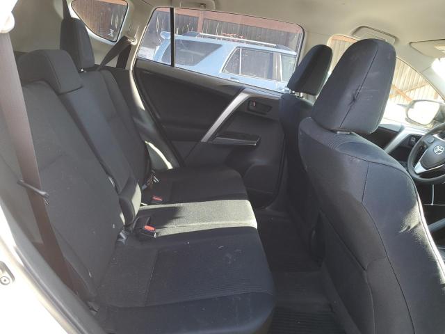 2016 TOYOTA RAV4 LE - JTMBFREV9GJ062677