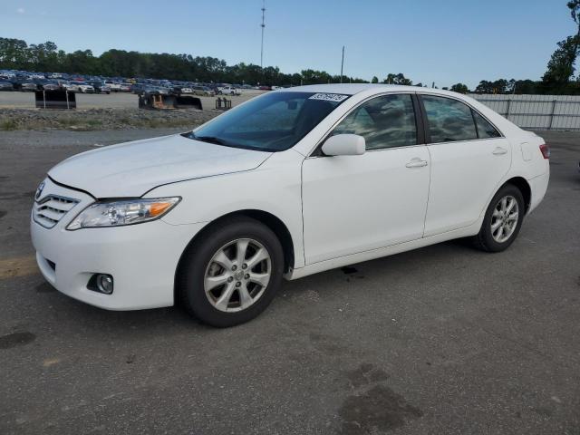 TOYOTA CAMRY BASE