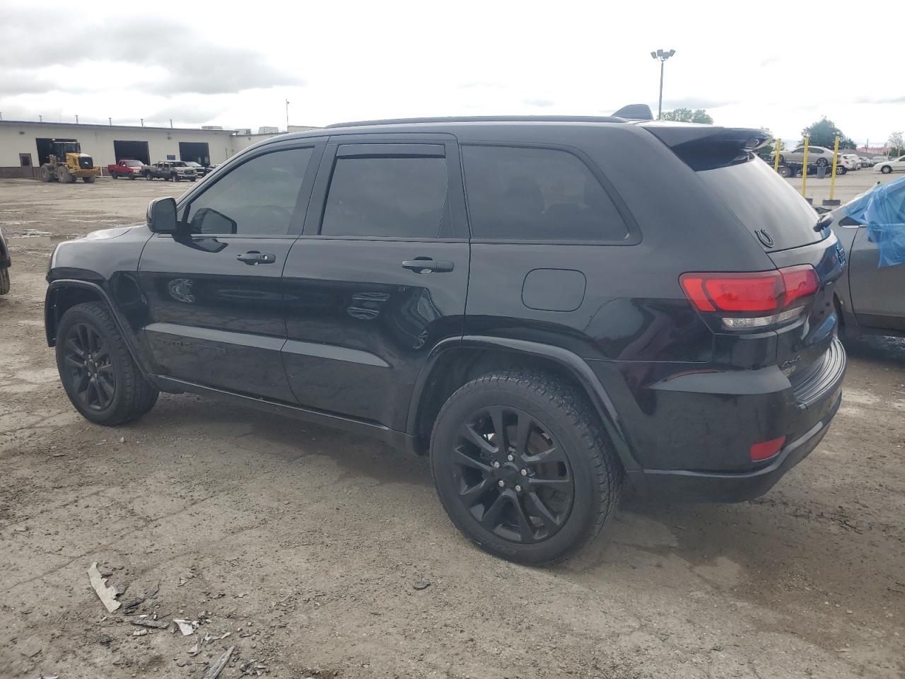 JEEP GRAND CHEROKEE LAREDO
