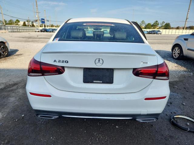 2019 MERCEDES-BENZ A 220 - WDD3G4EB9KW012986