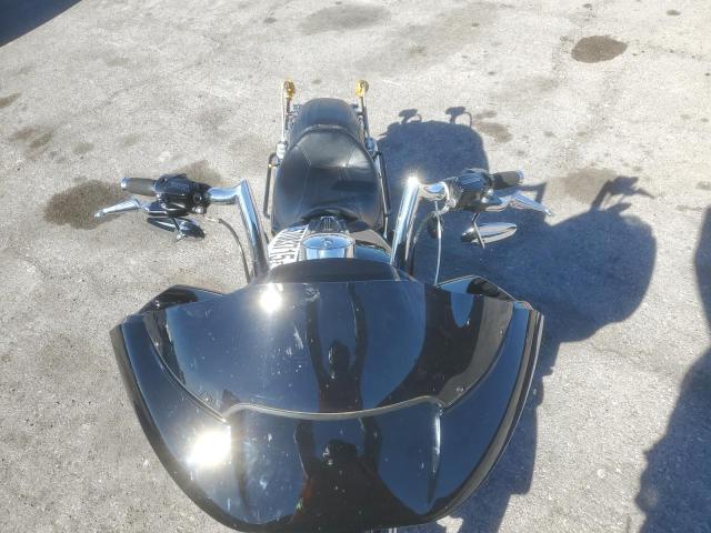 2016 HARLEY-DAVIDSON FLTRXS ROA 1HD1KTM11GB661262