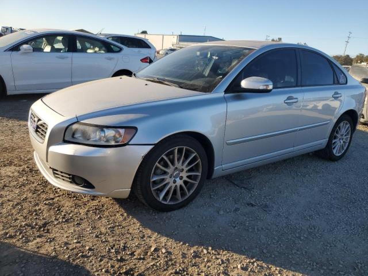 VOLVO S40 T5
