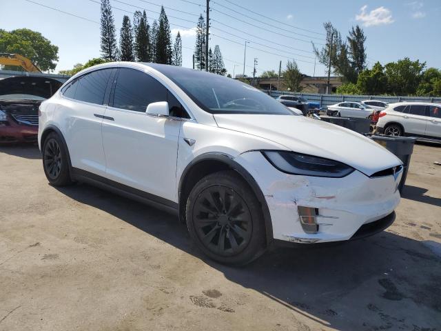 Vin: 5yjxcae21jf104196, lot: 57329715, tesla model x 20184