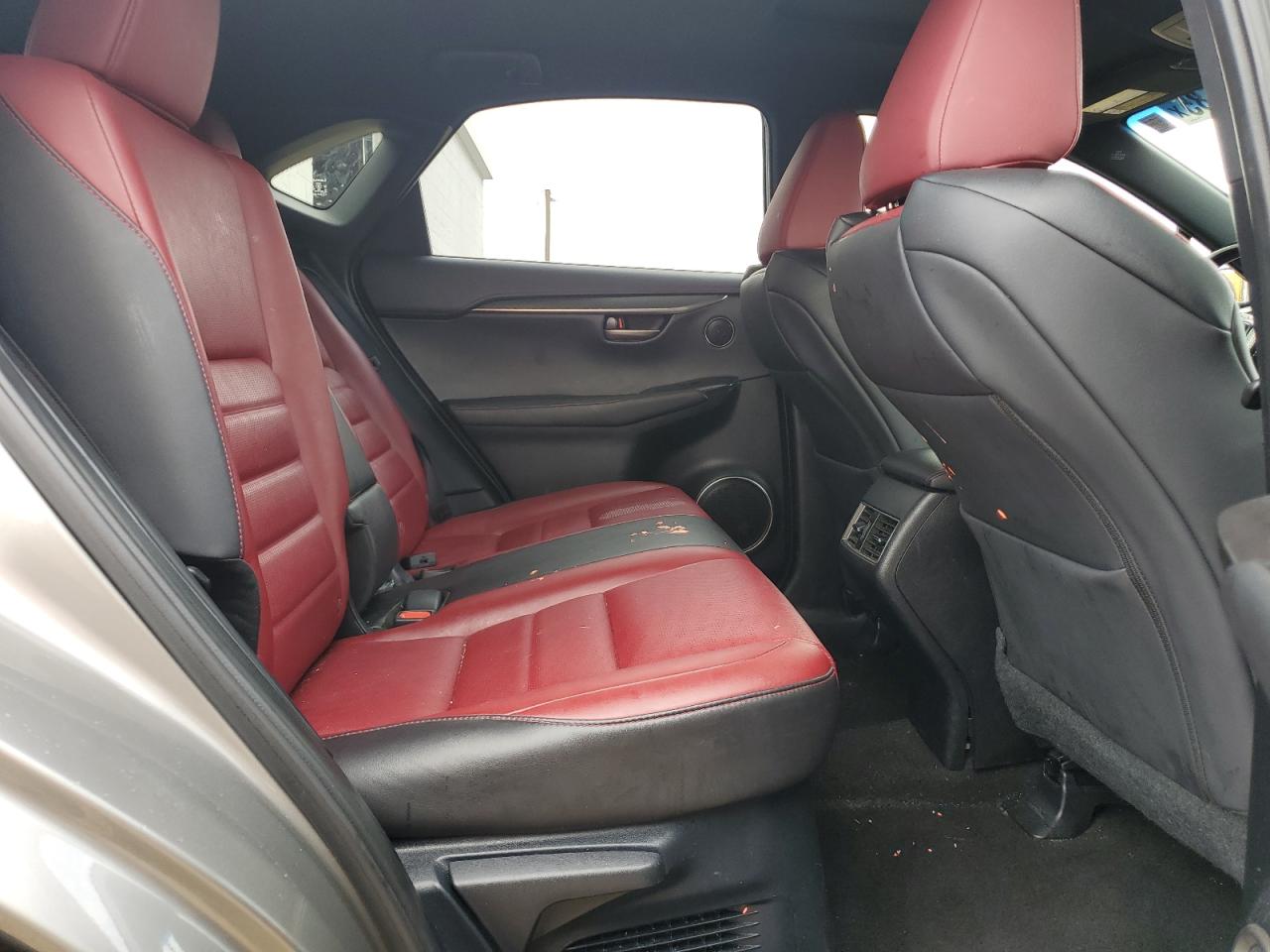 LEXUS NX 200T BASE