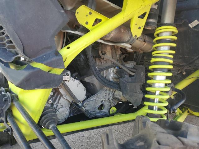 2021 CAN-AM MAVERICK X - 3JBVAAV22MK000408