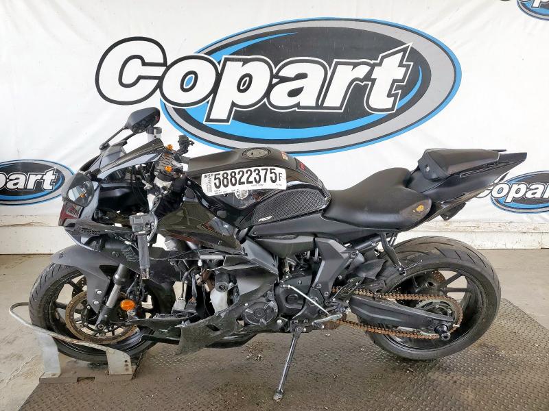 YAMAHA YZFR7 2024 black  gas JYARM38E6RA013805 photo #4