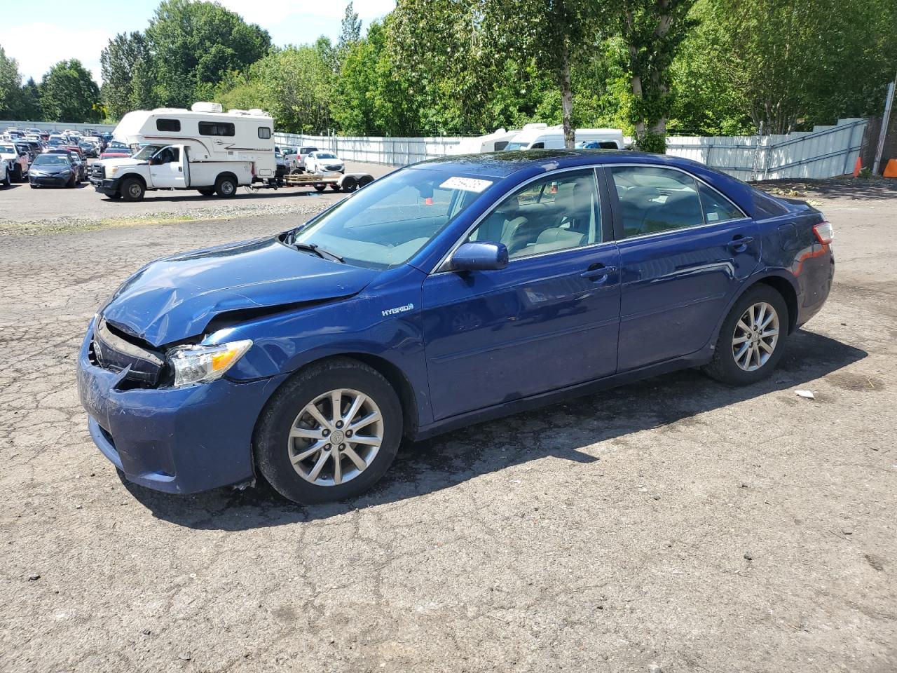 TOYOTA CAMRY HYBRID