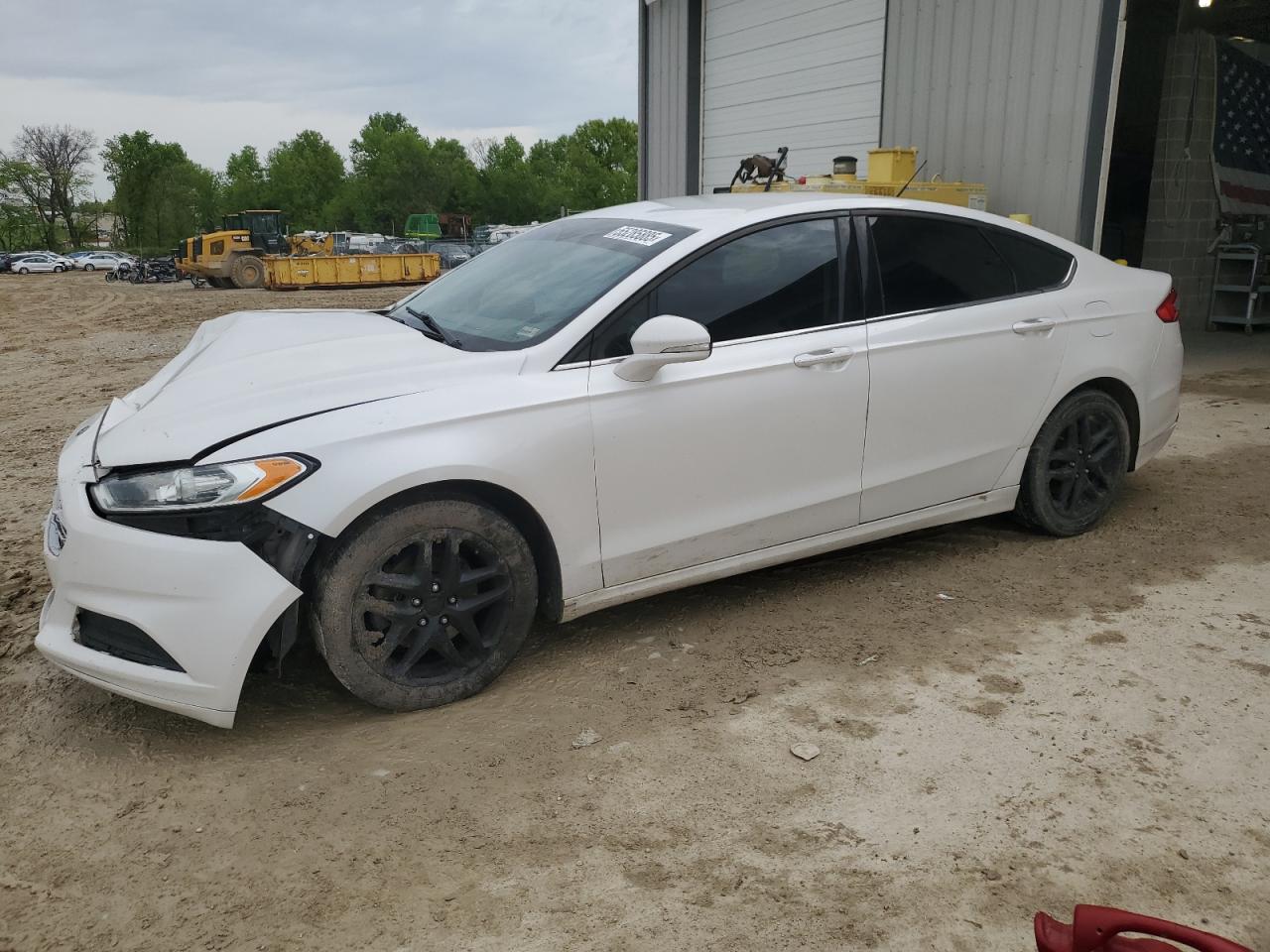 FORD FUSION SE