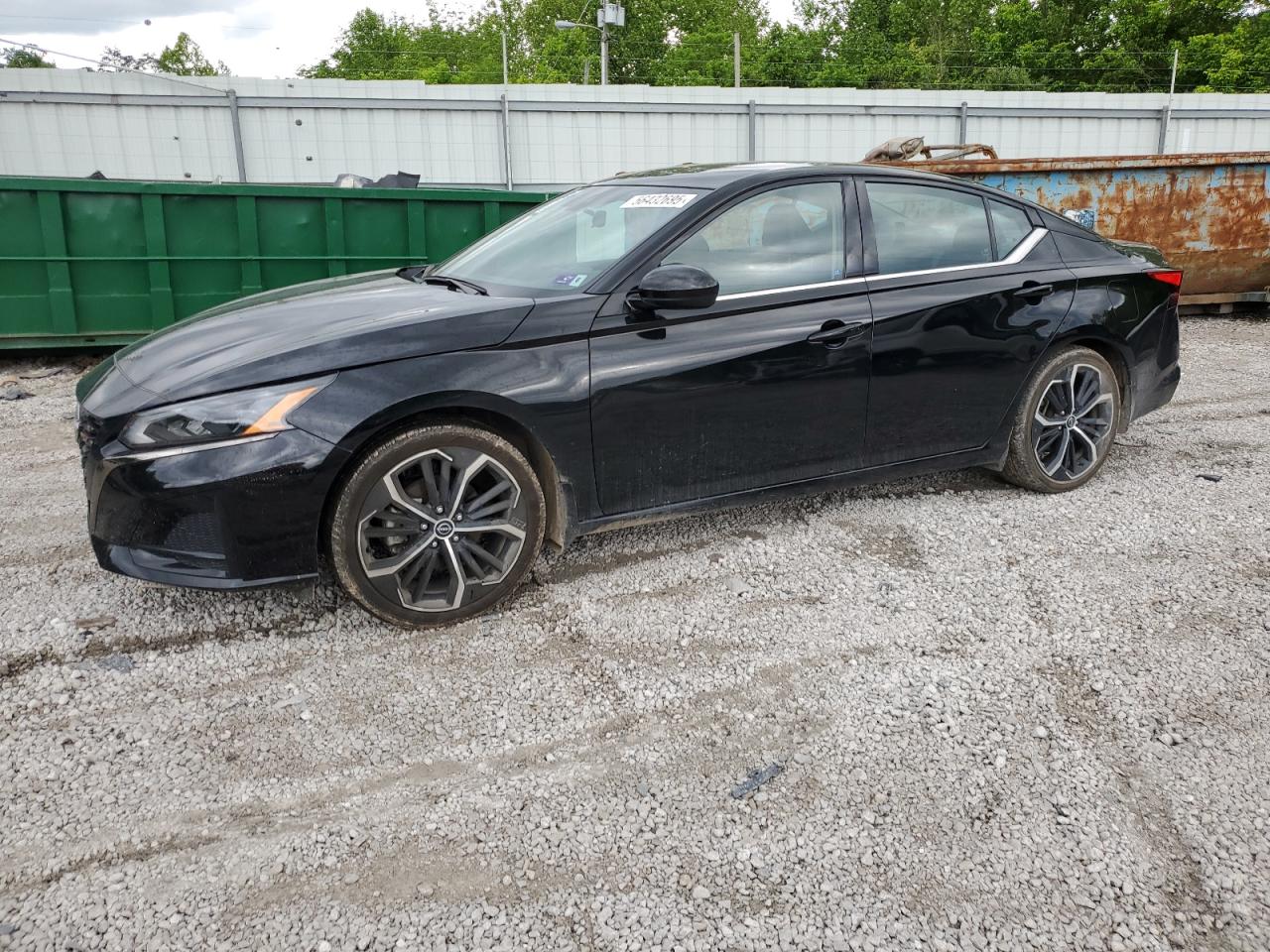 NISSAN ALTIMA SR