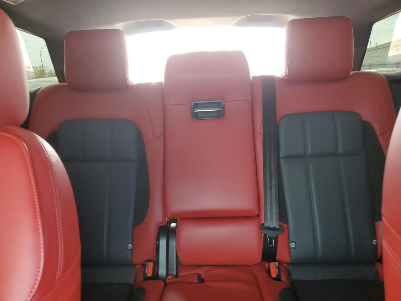 LAND ROVER RANGE ROVER HST