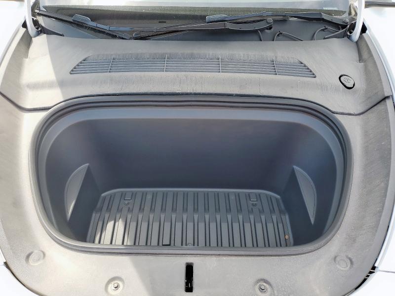 2023 TESLA MODEL Y 7SAYGDEE9PA131532
