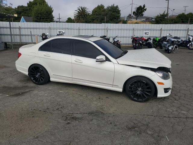 Vin: wddgf4hb9da797509, lot: 56211085, mercedes-benz c-class 250 20134
