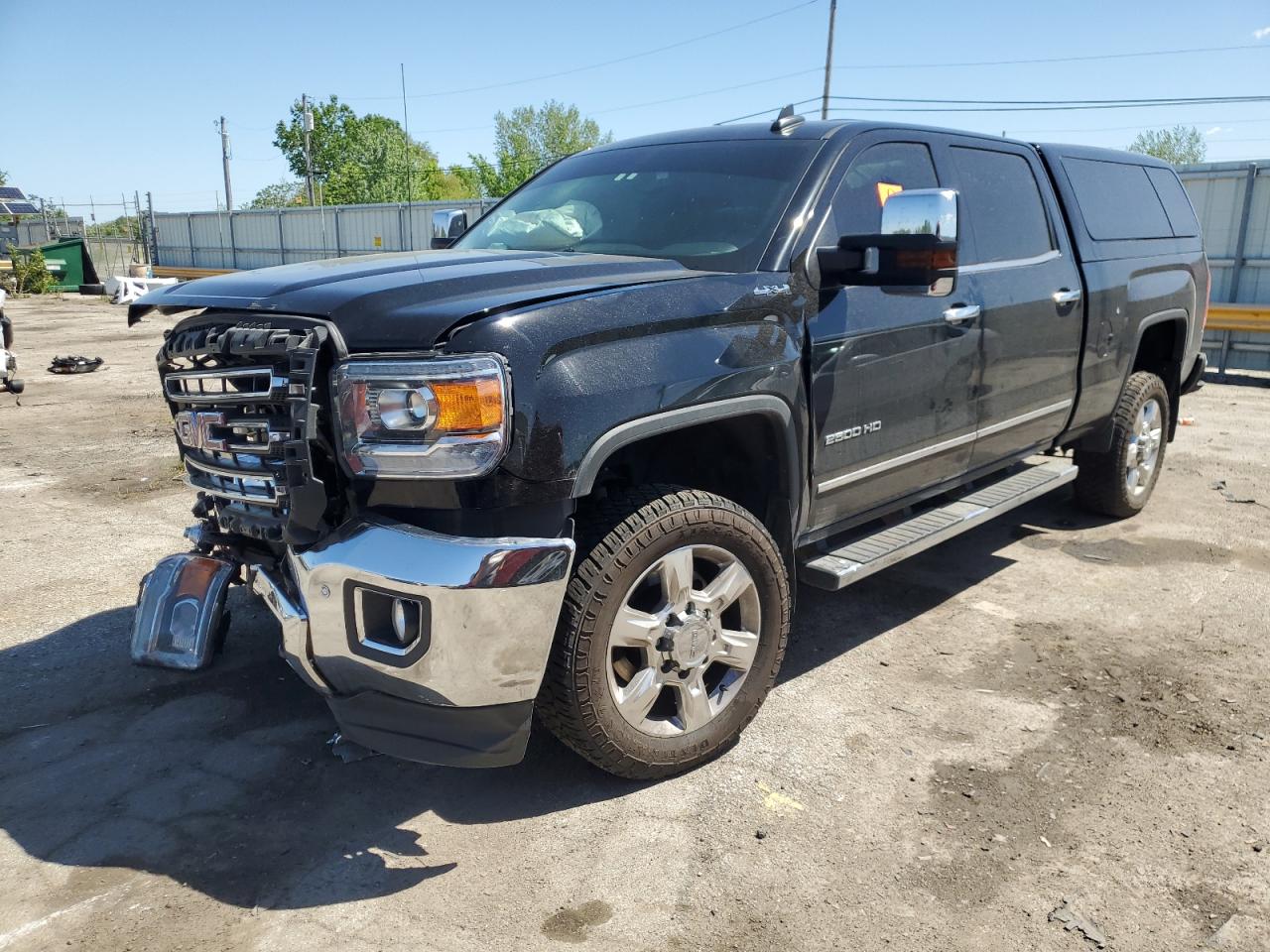 GMC SIERRA K2500 SLT