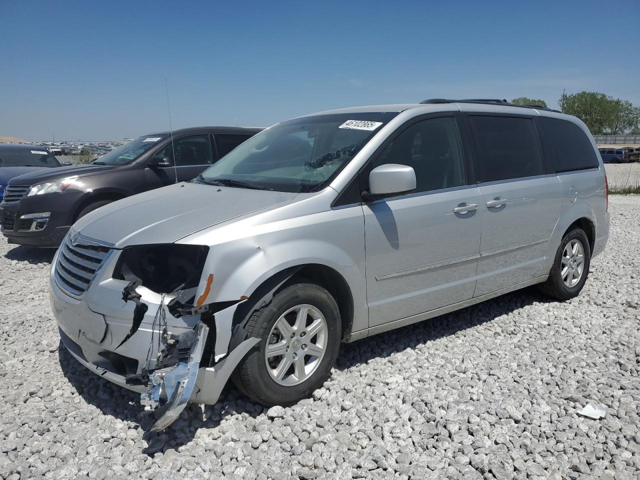 CHRYSLER TOWN & COUNTRY TOURING