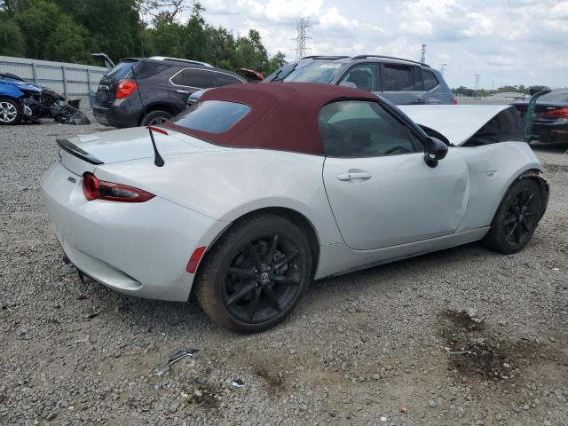 Vin: jm1ndac72j0205846, lot: 57692735, mazda mx5 club 20183
