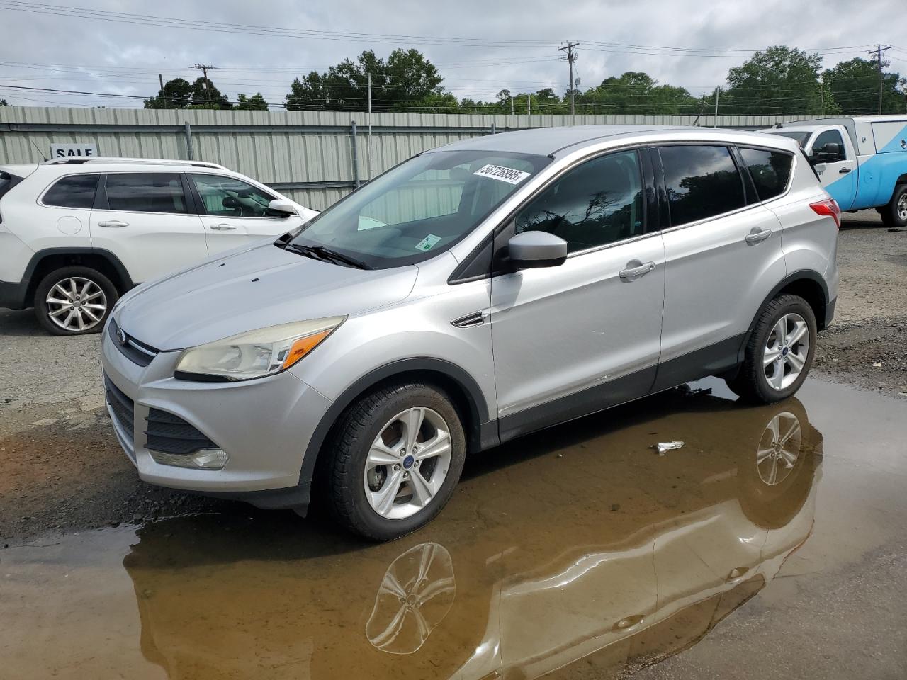 FORD ESCAPE SE