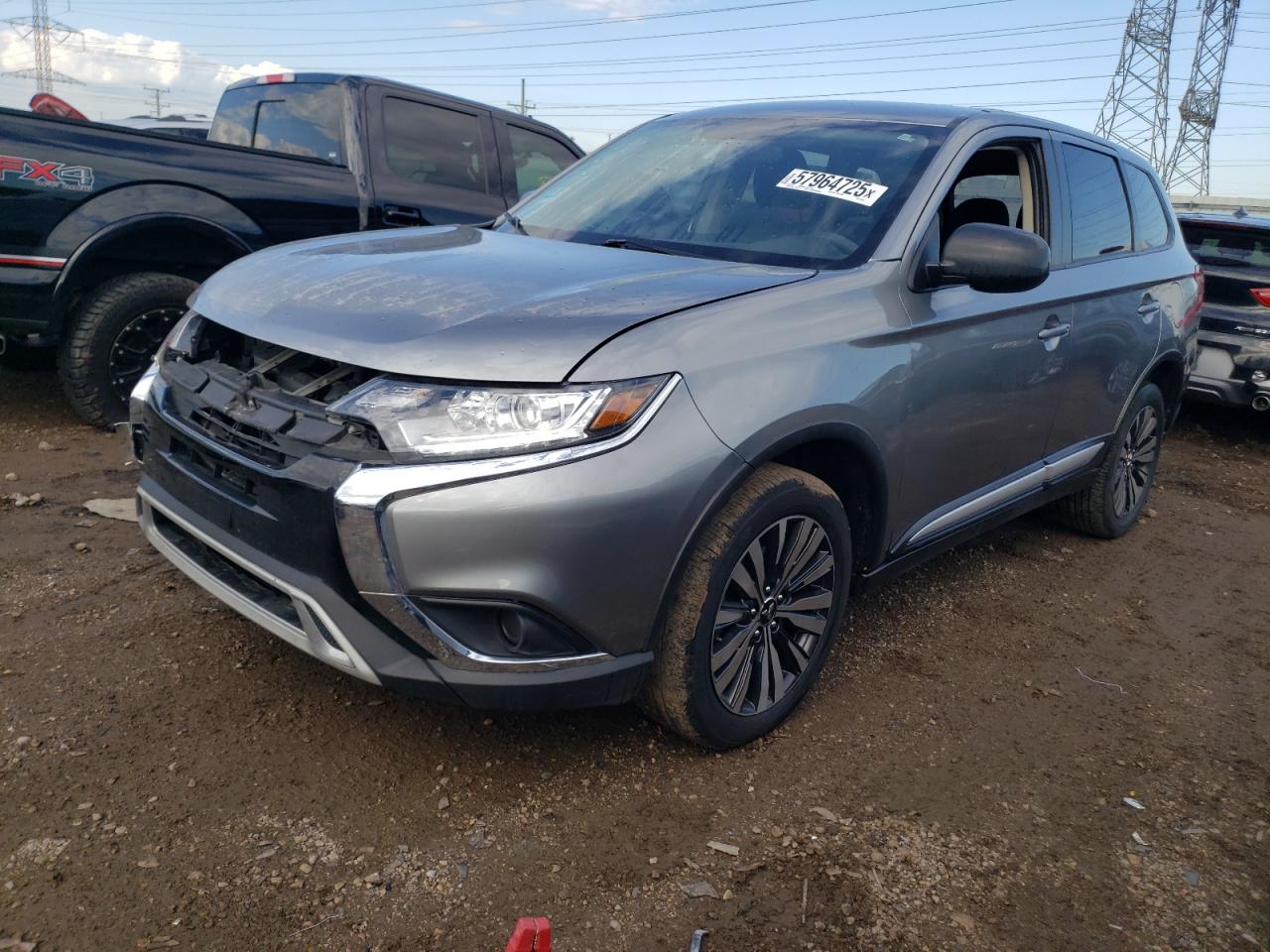  Salvage Mitsubishi Outlander