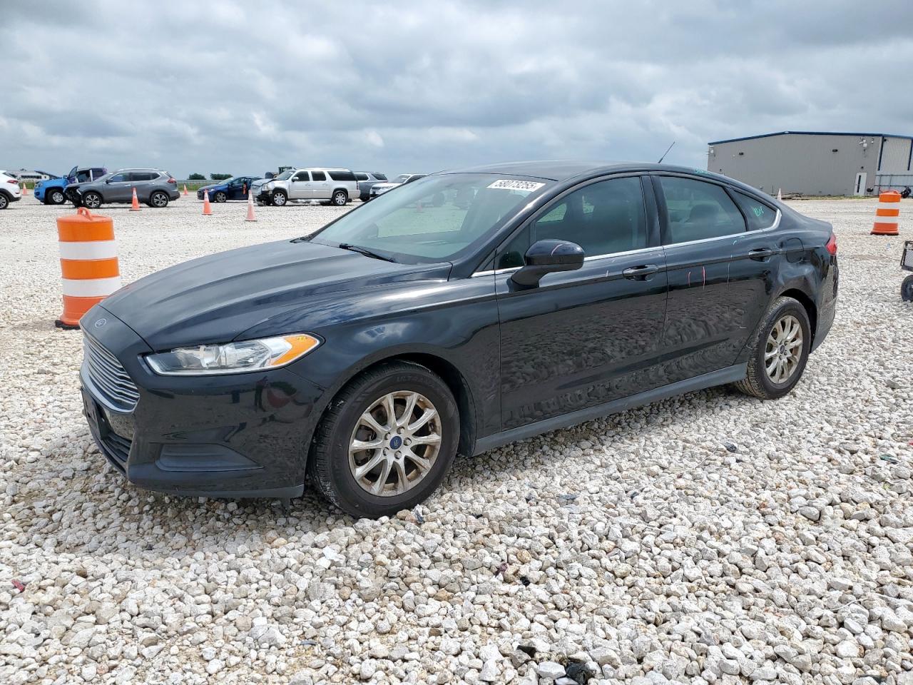 FORD FUSION S