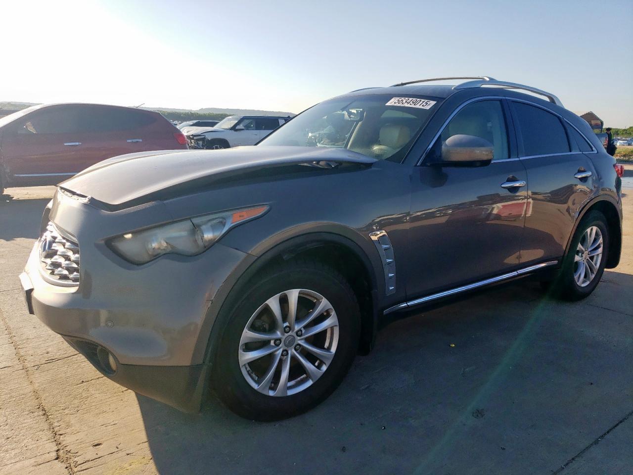 INFINITI FX35
