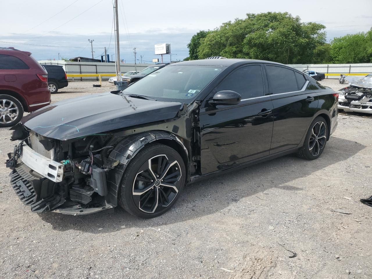 NISSAN ALTIMA SR