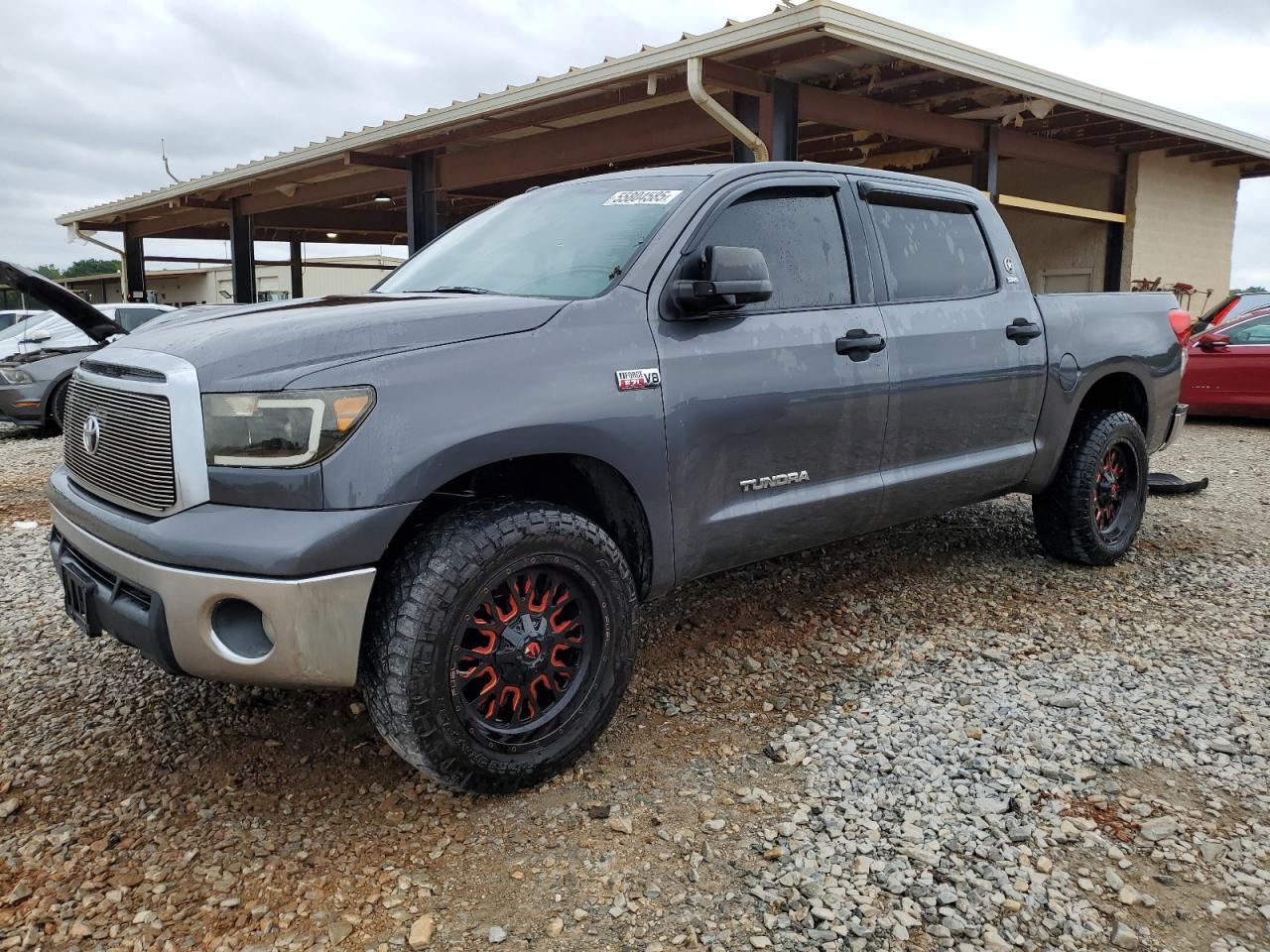 TOYOTA TUNDRA CREWMAX SR5