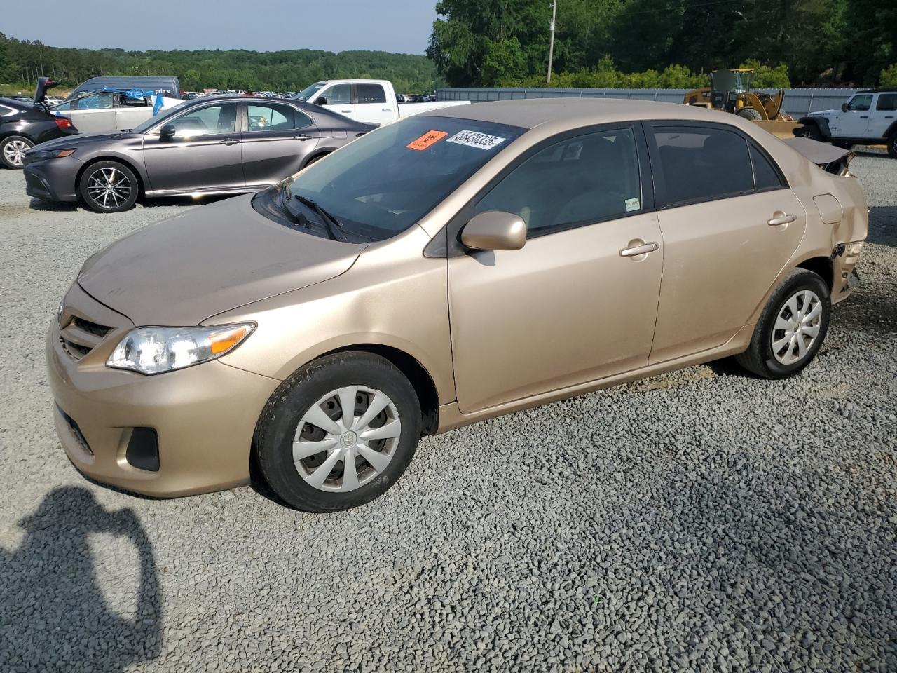 TOYOTA COROLLA BASE