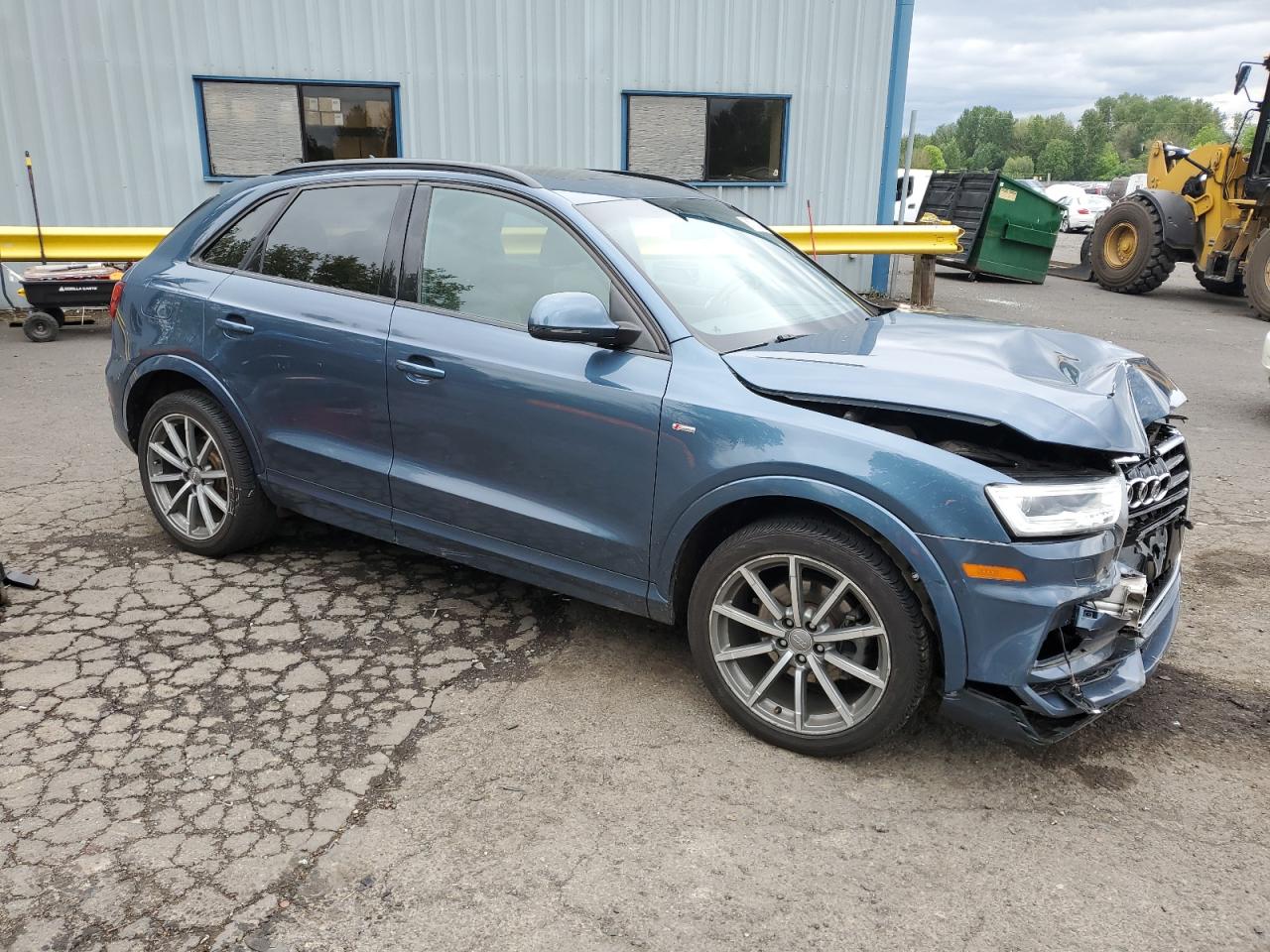 AUDI Q3 PREMIUM PLUS