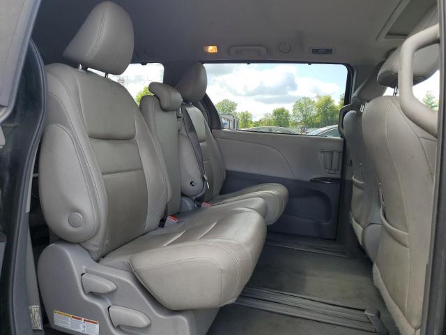 2019 TOYOTA SIENNA XLE 5TDYZ3DC8KS018583