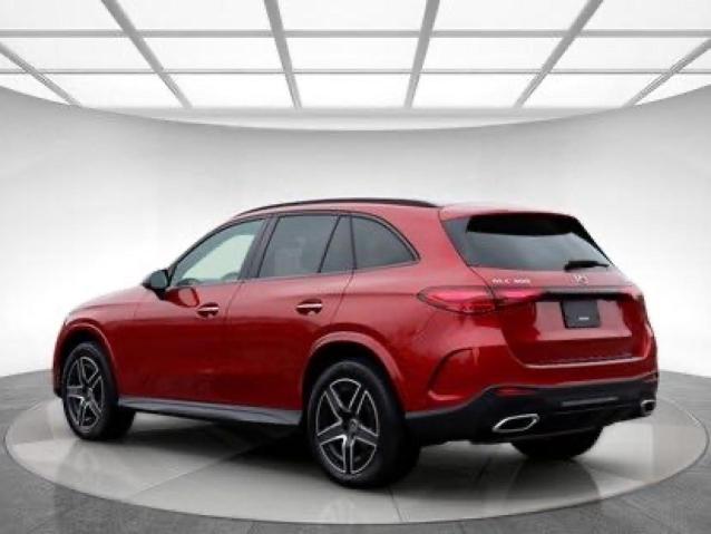 Vin: w1nkm4hb0pu021xxx, lot: 57775985, mercedes-benz glc-class 300 4matic 20233