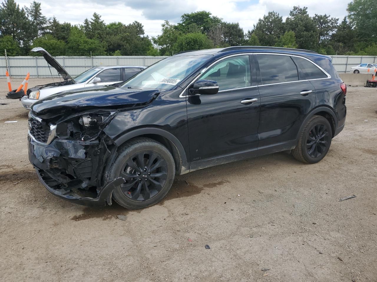  Salvage Kia Sorento