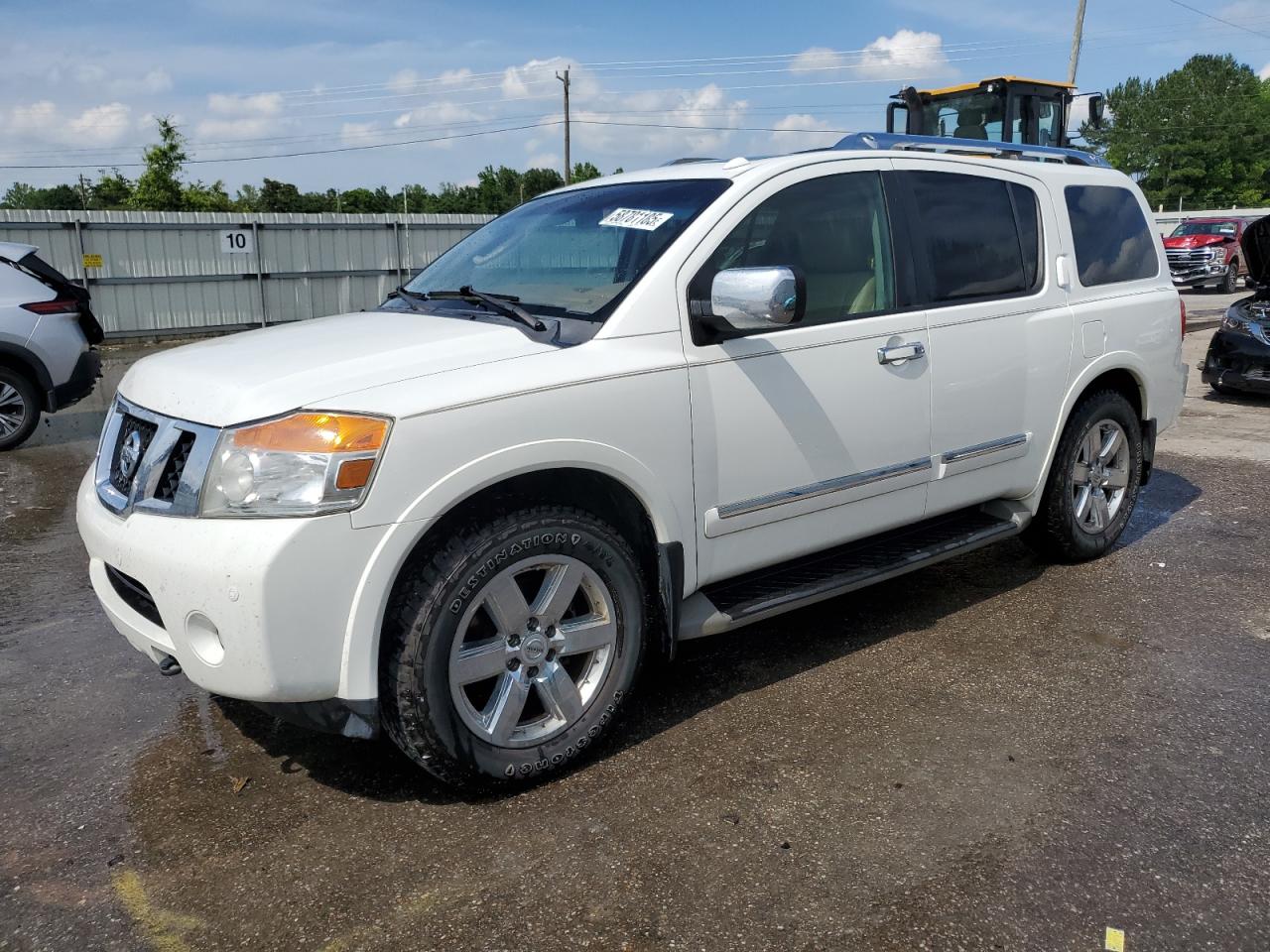 NISSAN ARMADA SV