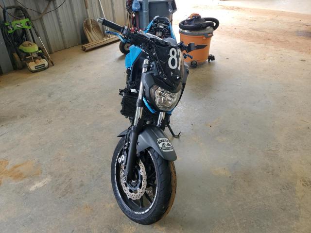 YAMAHA MT07 2019 blue  gas JYARM27E4KA005204 photo #3