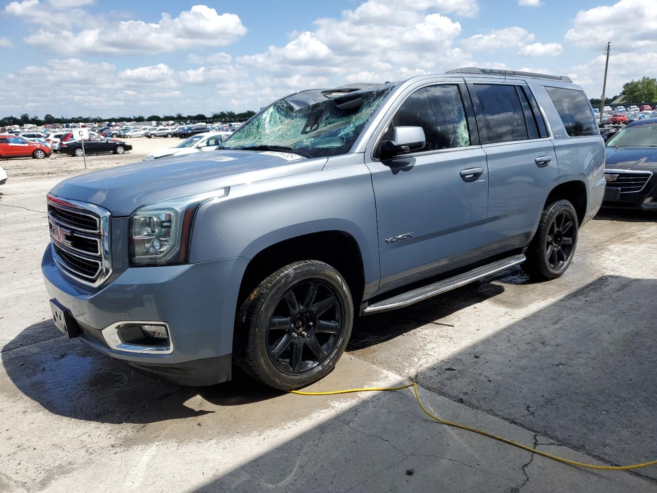 GMC YUKON SLT
