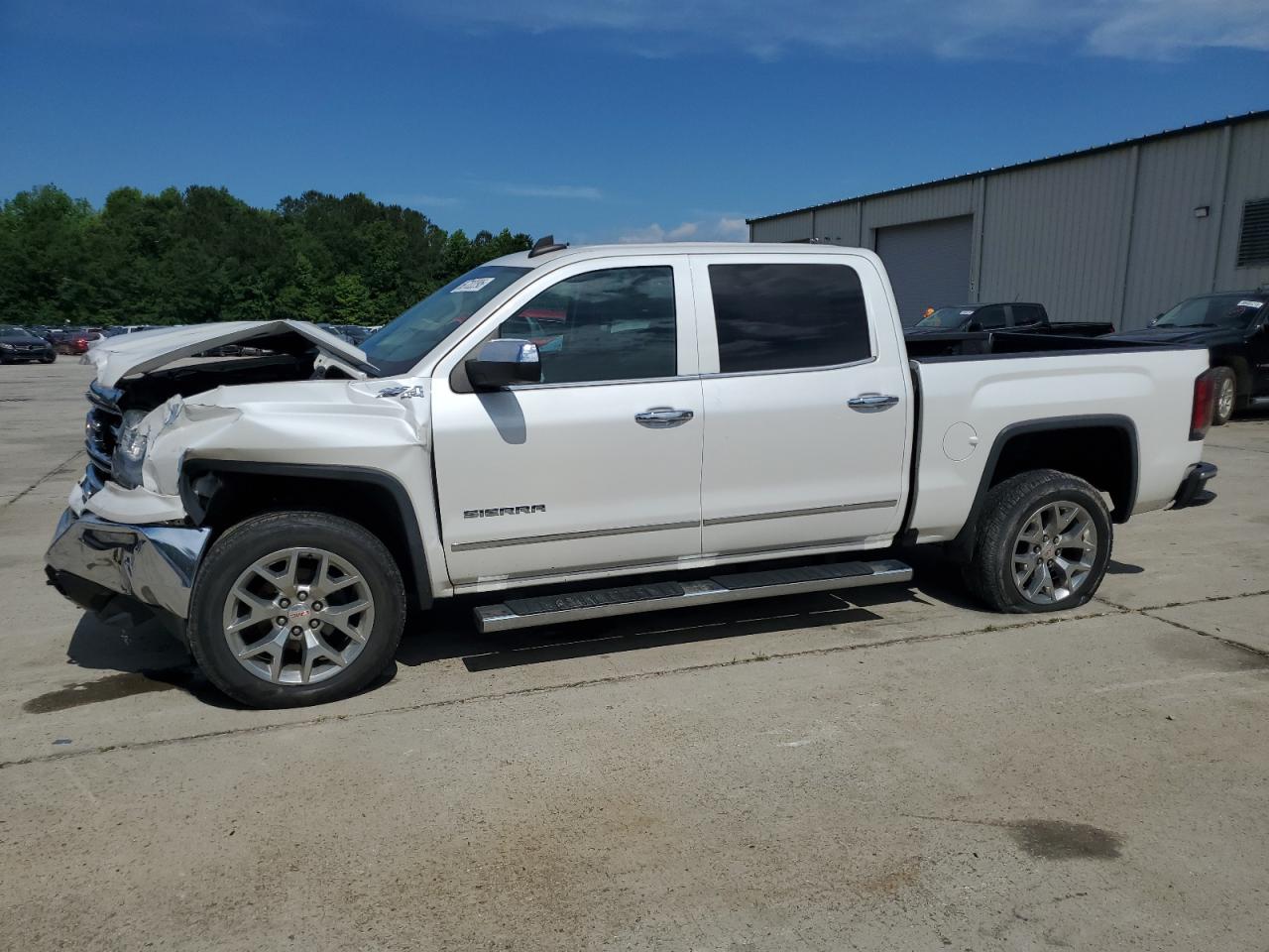 GMC SIERRA K1500 SLT