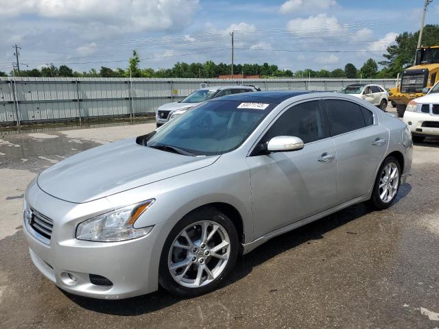 NISSAN MAXIMA S