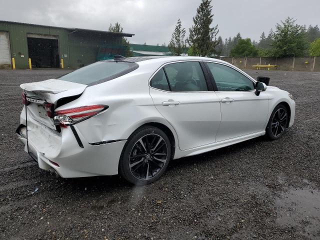 Vin: 4t1b61hk9ju056009, lot: 57149705, toyota camry xse 20183