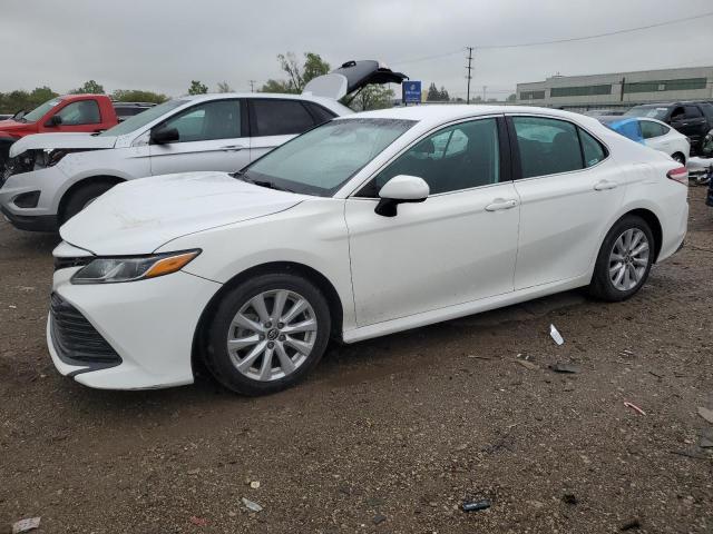 Vin: 4t1c11ak8lu942225, lot: 57680365, toyota camry le 2020 img_1