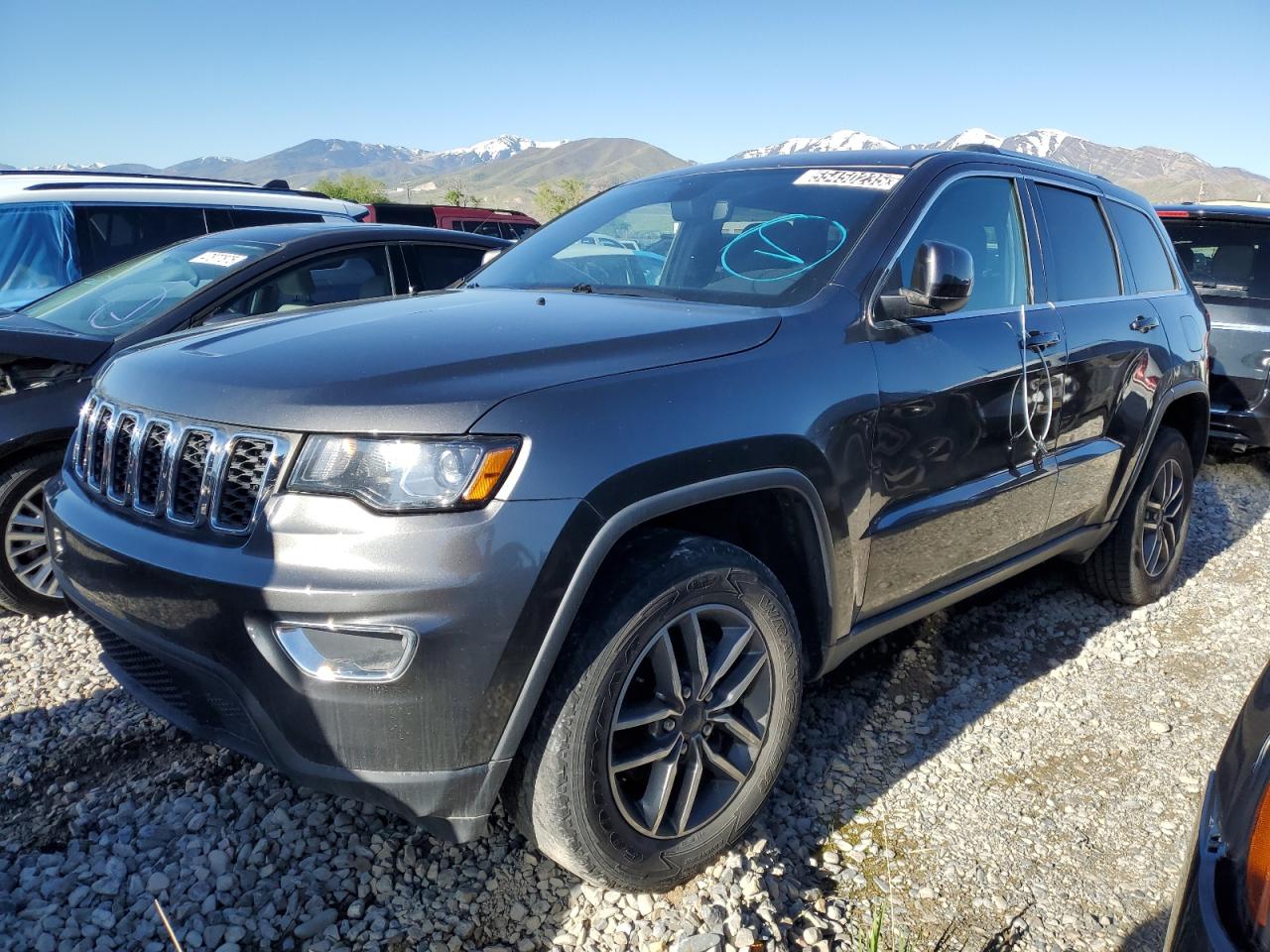 JEEP GRAND CHEROKEE LAREDO