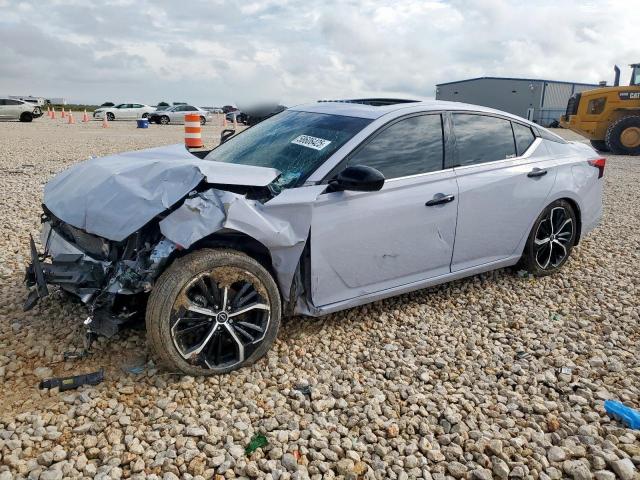 NISSAN ALTIMA SR