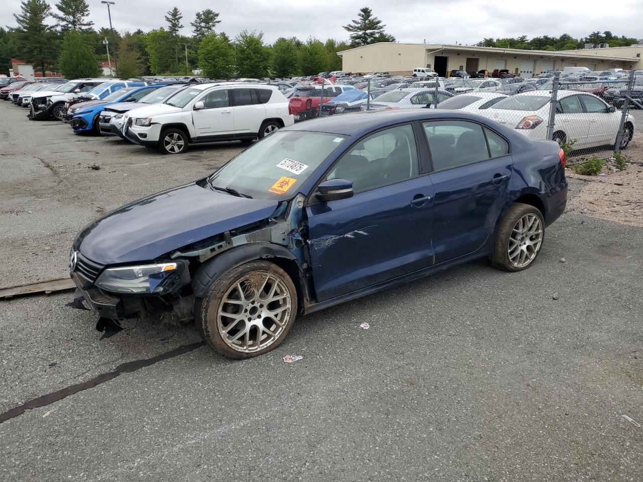 VOLKSWAGEN JETTA SE