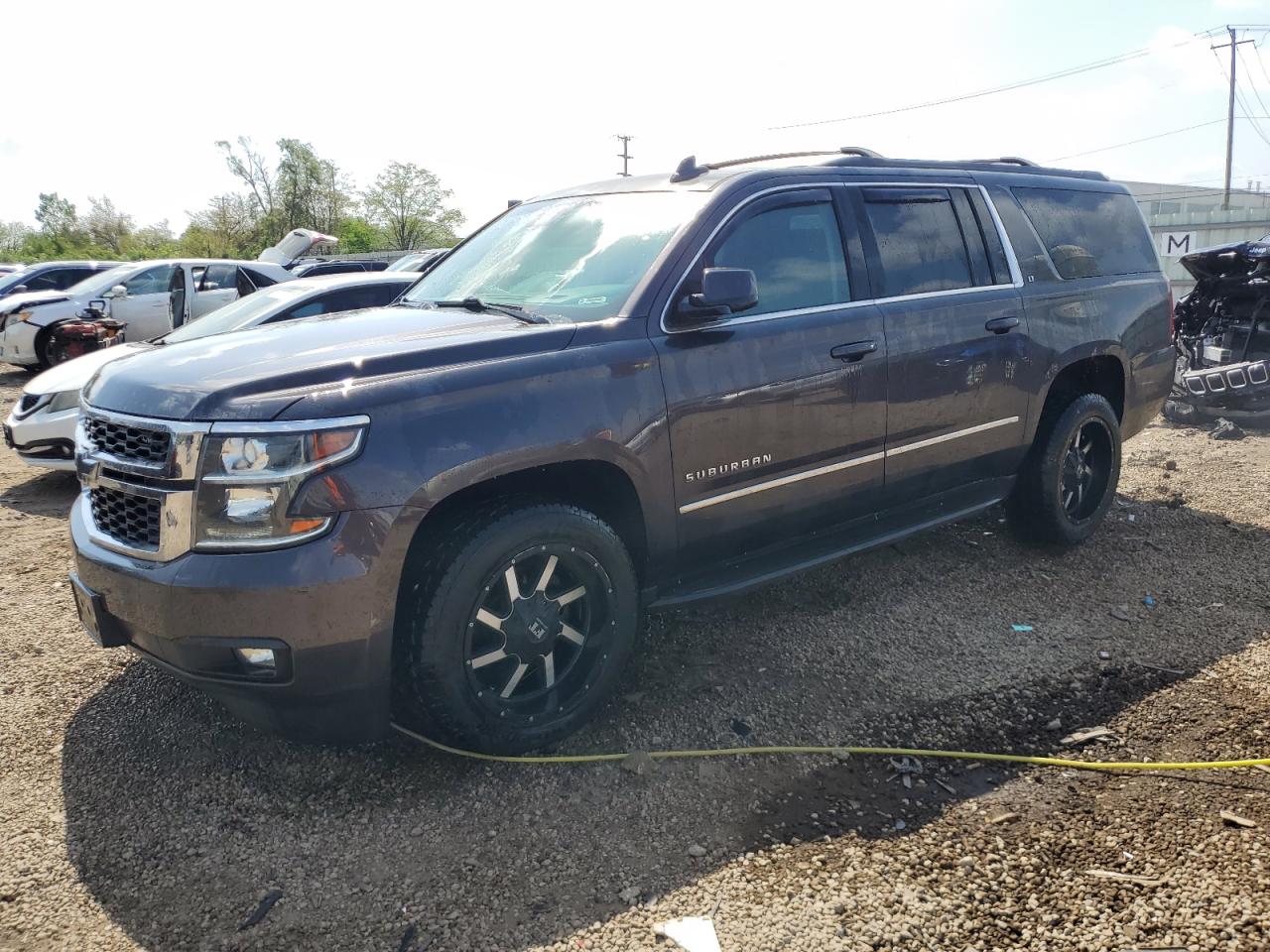 CHEVROLET SUBURBAN 2016