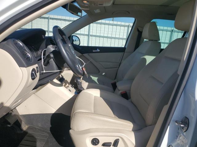 2016 VOLKSWAGEN TIGUAN S - WVGBV7AX7GW590859