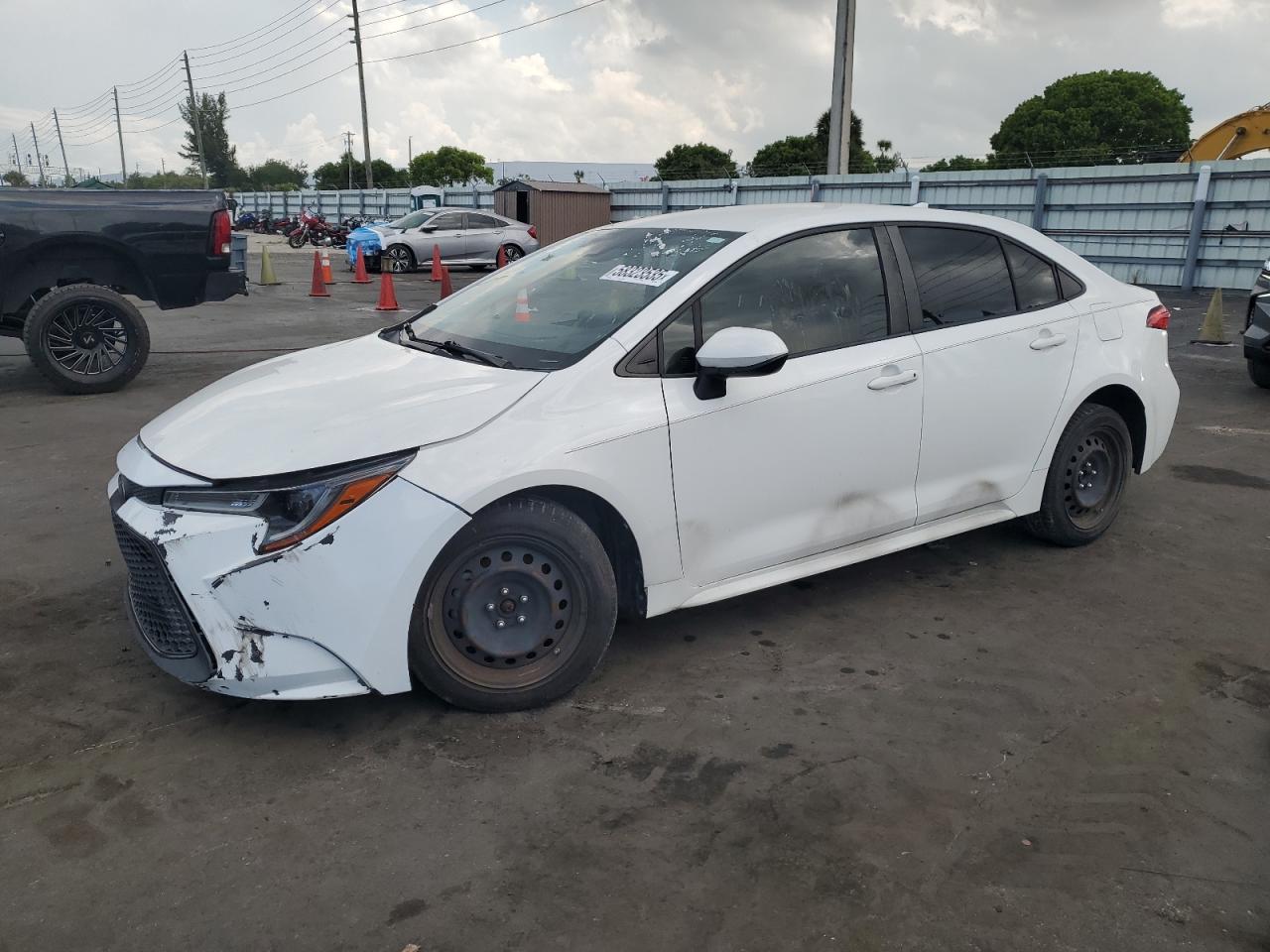 TOYOTA COROLLA LE