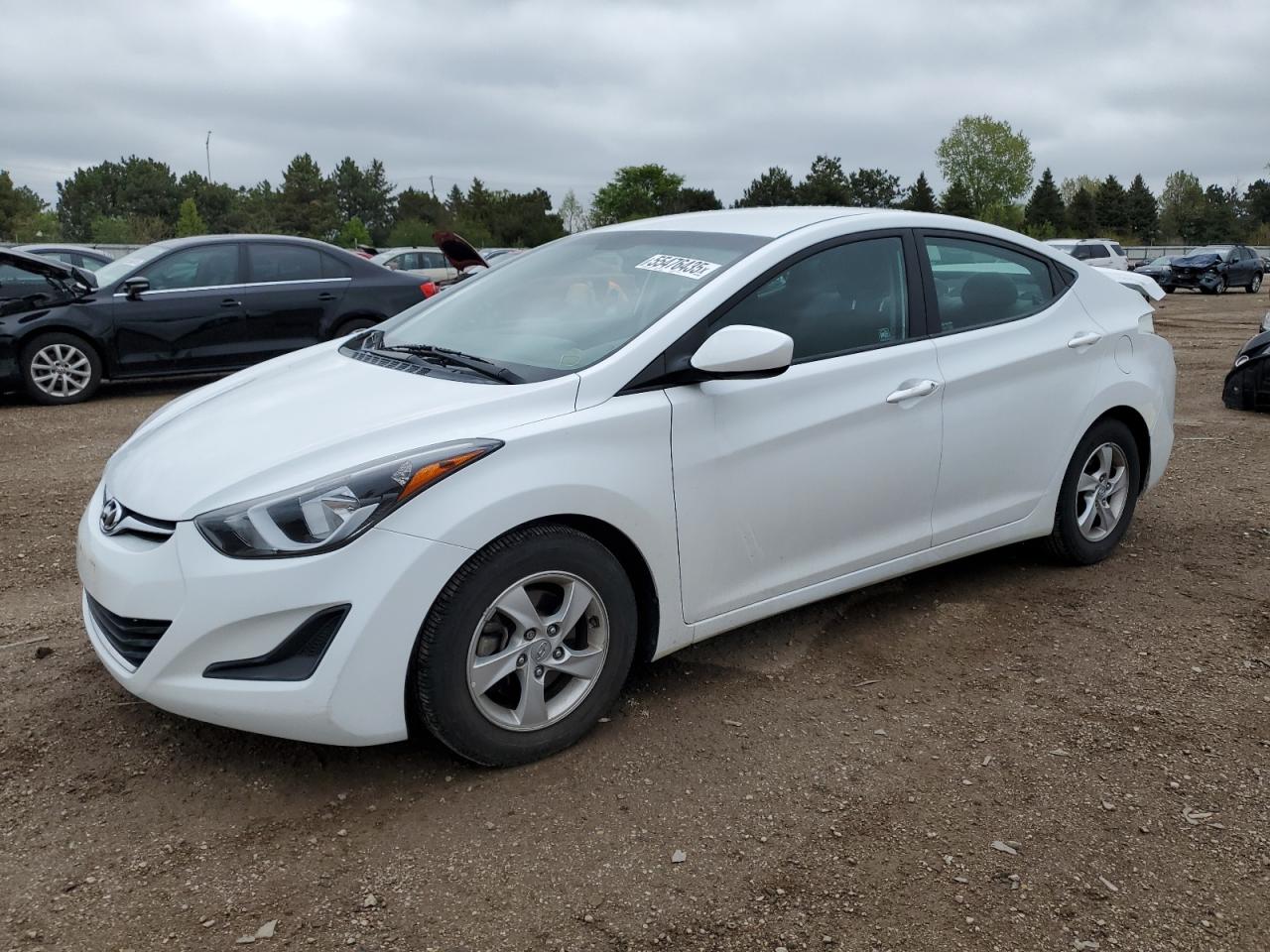 HYUNDAI ELANTRA SE