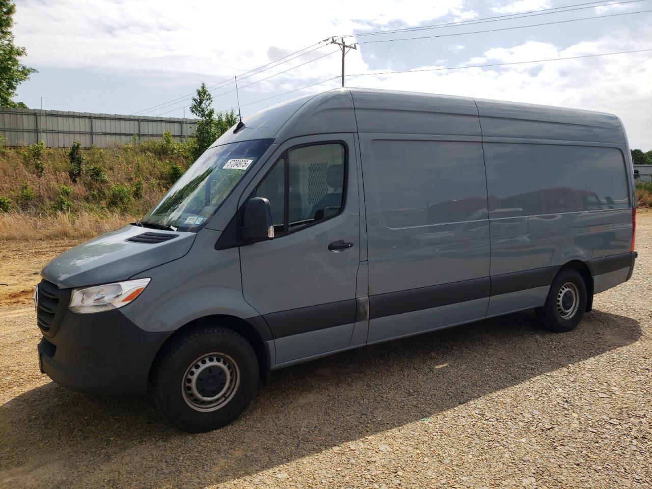 MERCEDES-BENZ SPRINTER 2500