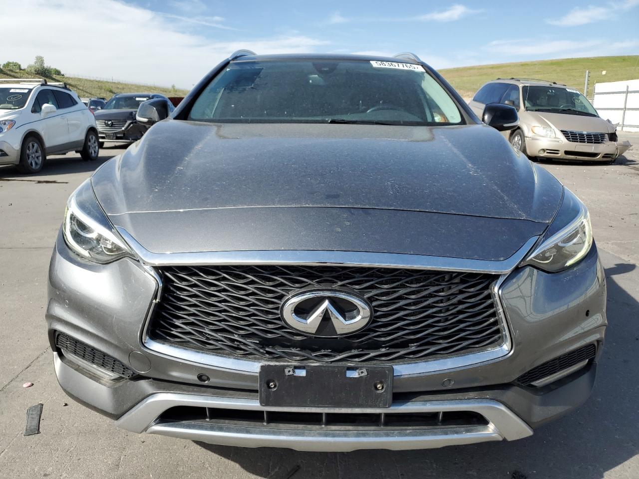 INFINITI QX30 BASE