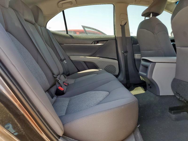 2018 TOYOTA CAMRY L - 4T1B11HKXJU034910