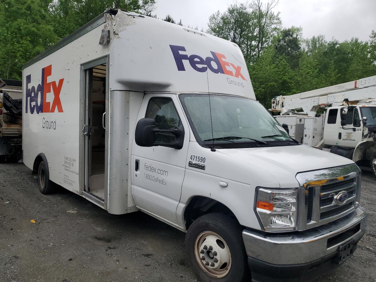 FORD ECONOLINE E450 SUPER DUTY CUTAWAY VAN